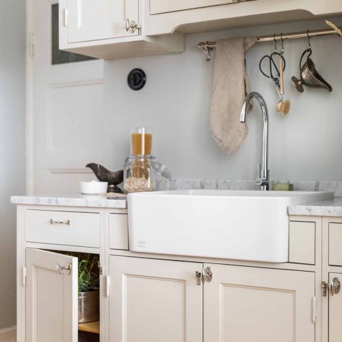 Creme colored 1920s old-fashioned Kitchen from Scandinavian Shaker Kitchen